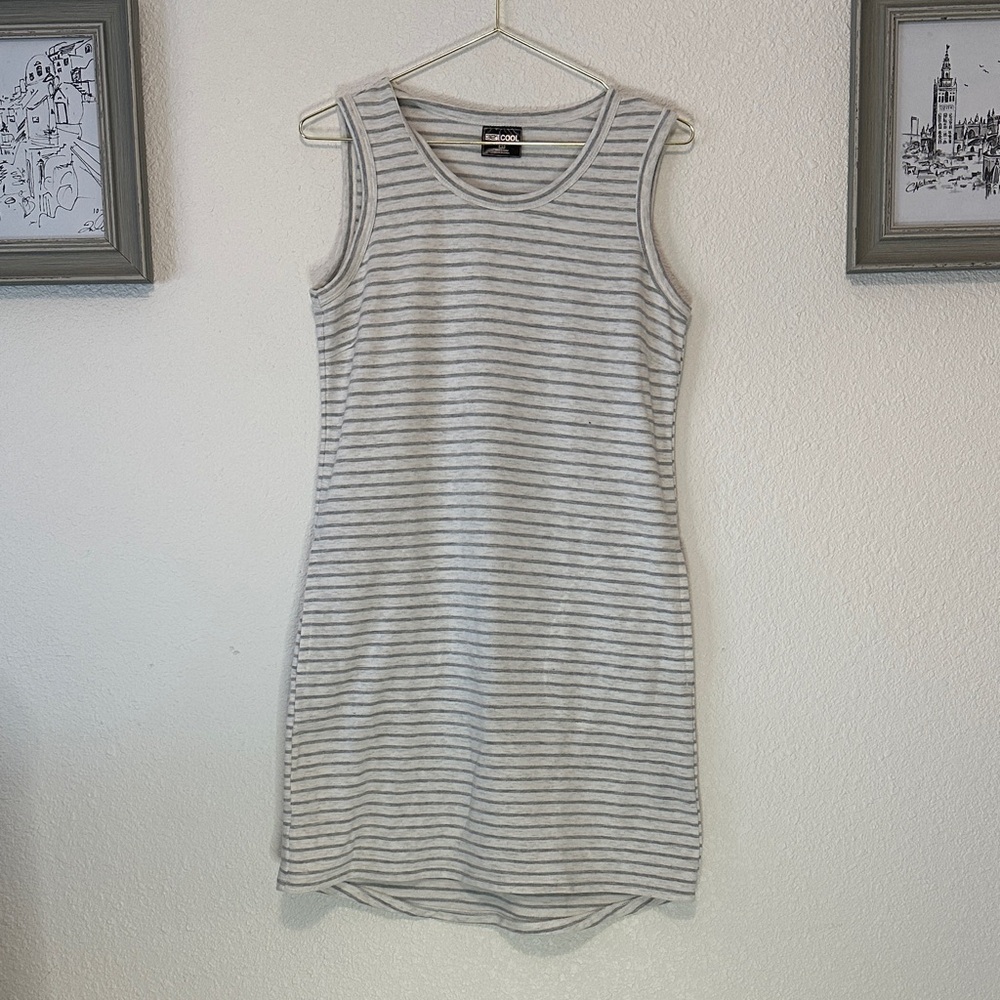 32 Degrees Cool Gray and White Striped Mini Dress With Pockets! Size XS